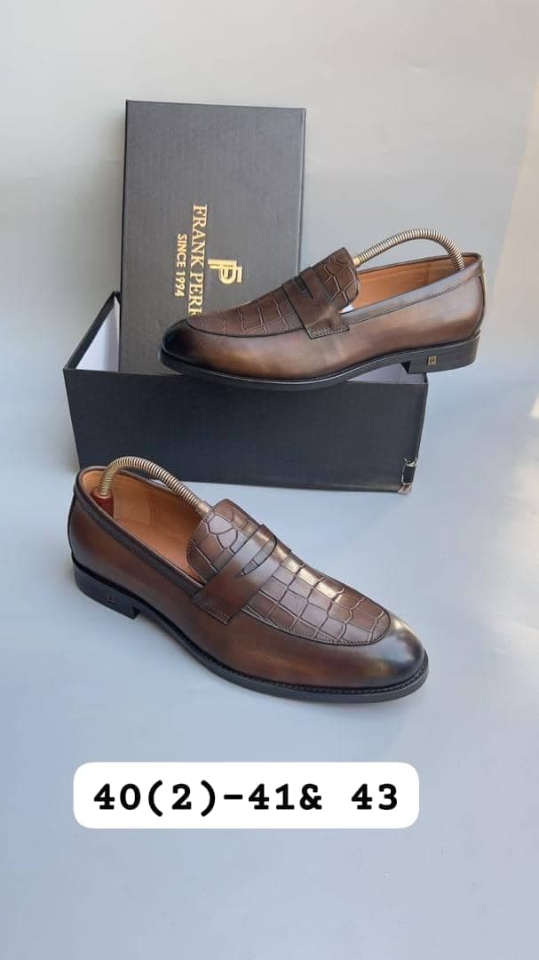 Brown loafers earth designed