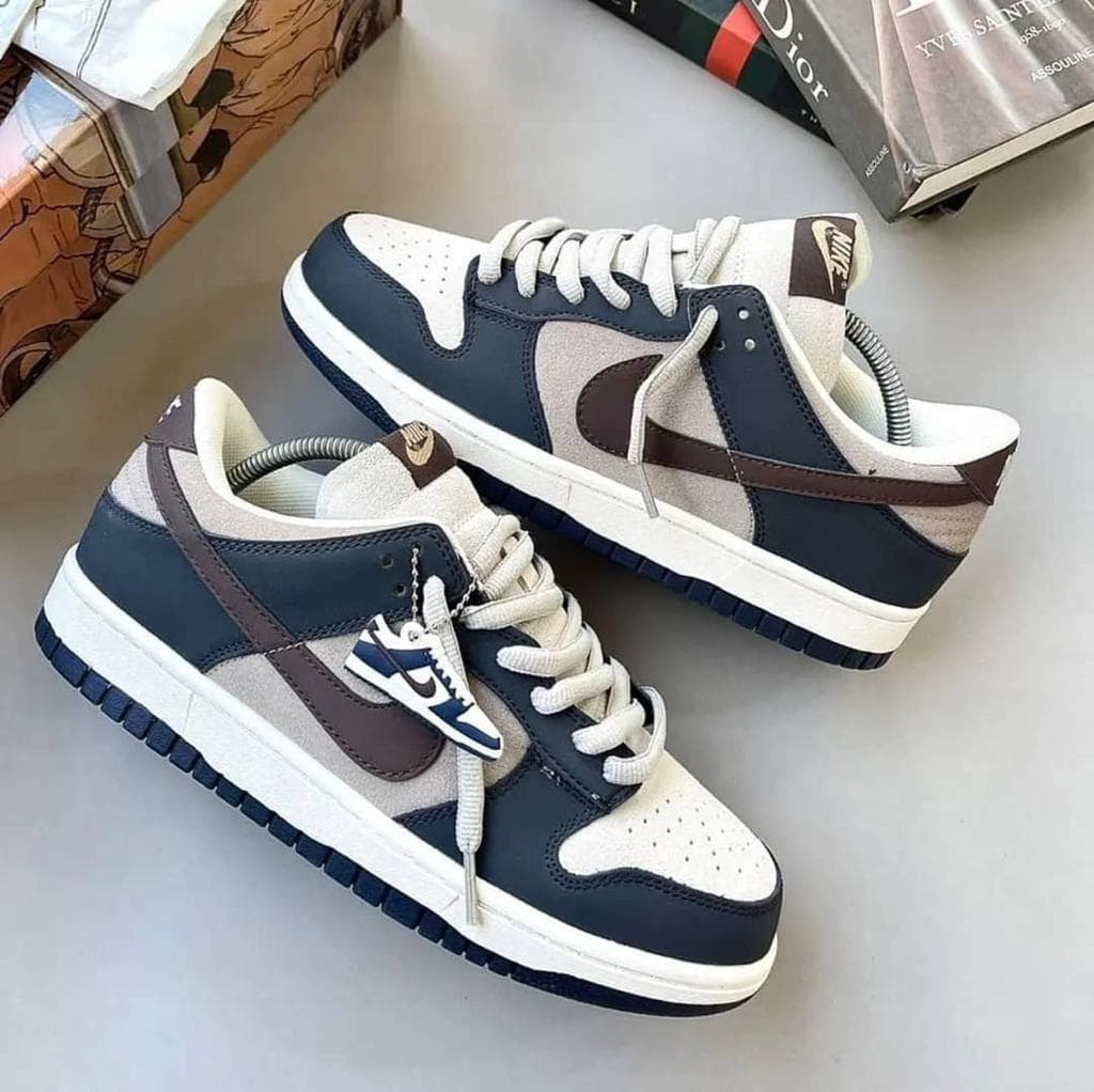 Blue and white Nike Low Ankle sneakers