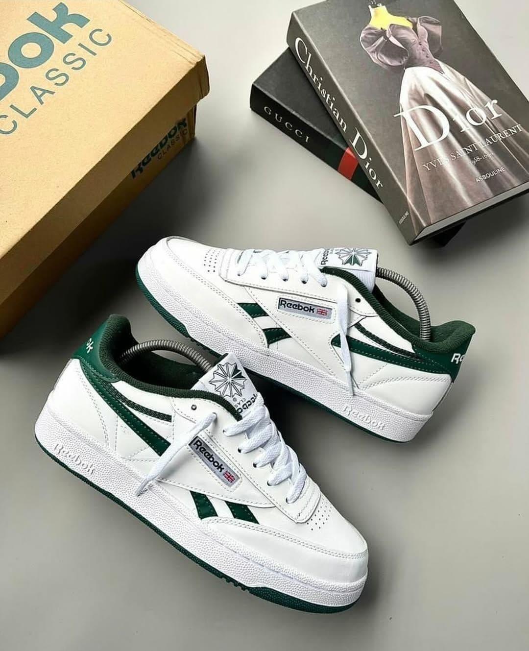 White Green Low Ankle Reebook sneakers