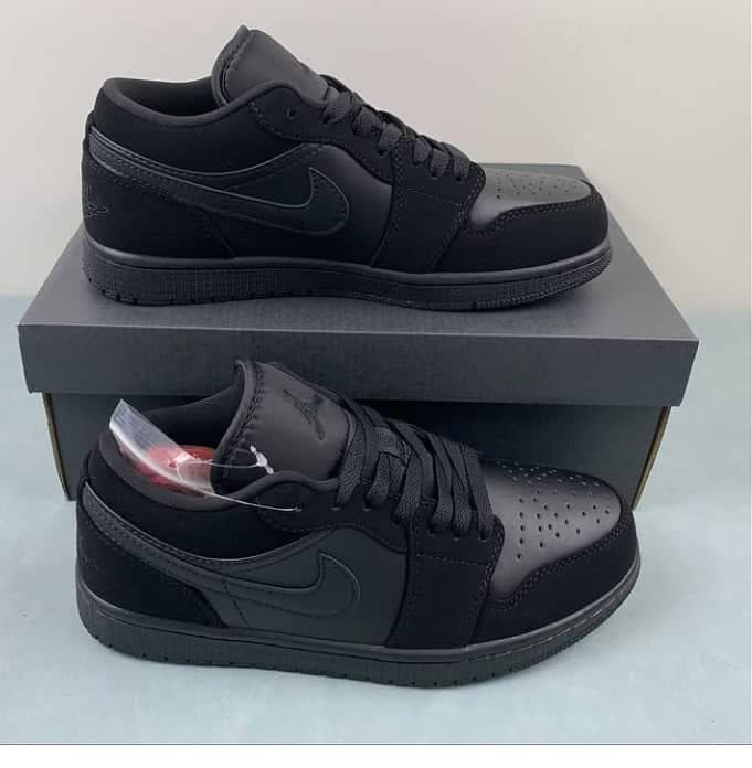 Nike Jordan All Black Sneakers